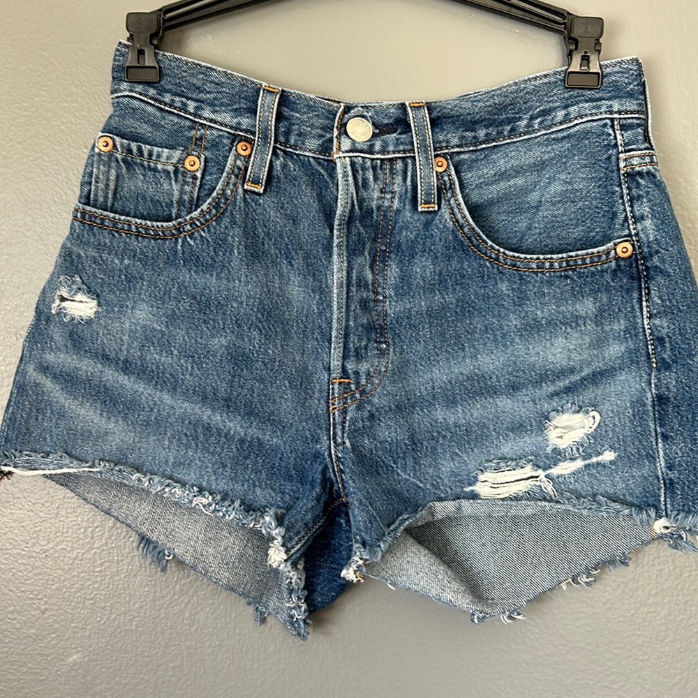 Levi Original 501 shorts in great condition